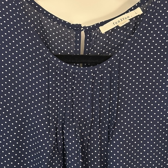 Lightweight navy polka dot blouse from Fun2Fun - large - Picture 4 of 8